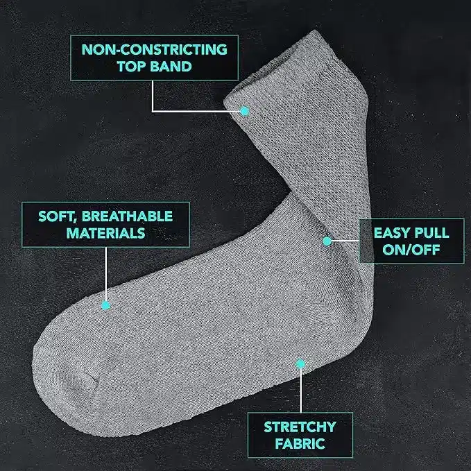  Debra Weitzner Women’s Socks